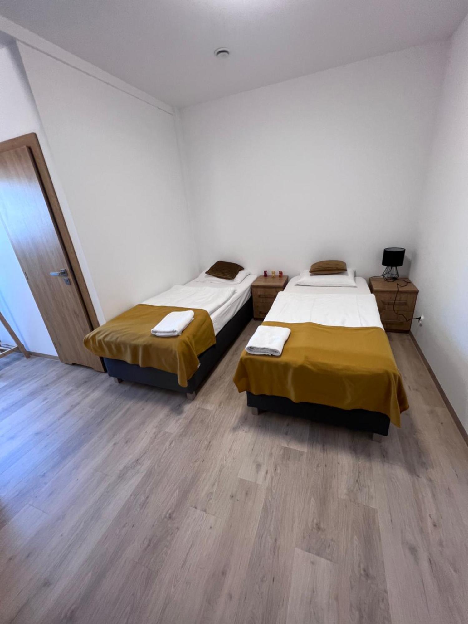 Apartamenty Divemed イェレニャ・グーラ エクステリア 写真