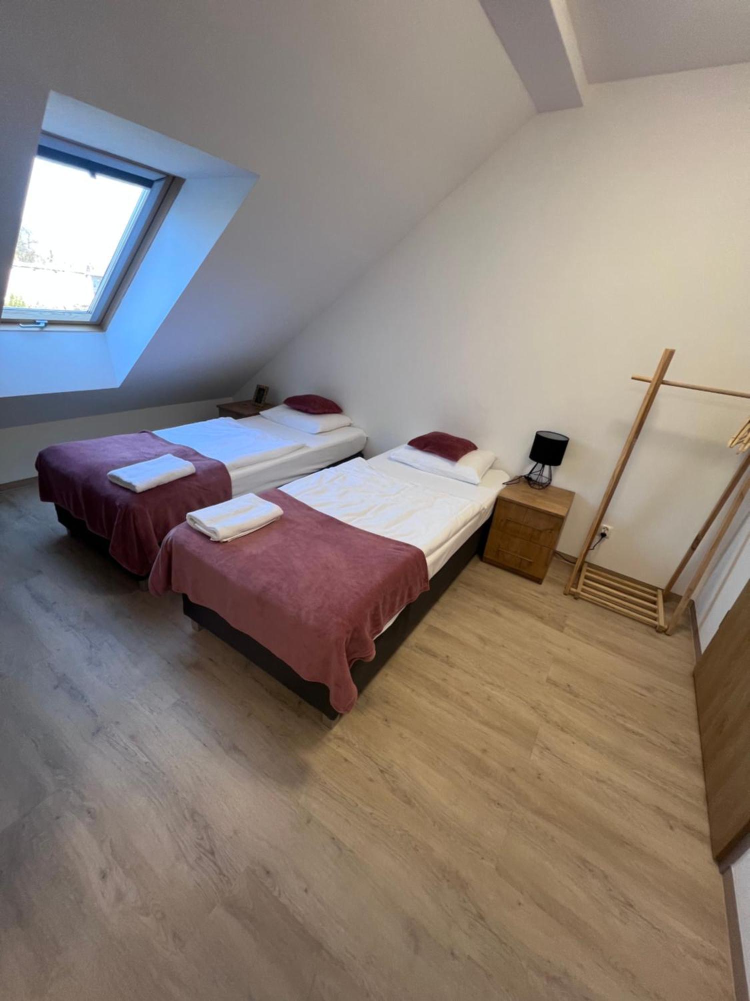 Apartamenty Divemed イェレニャ・グーラ エクステリア 写真