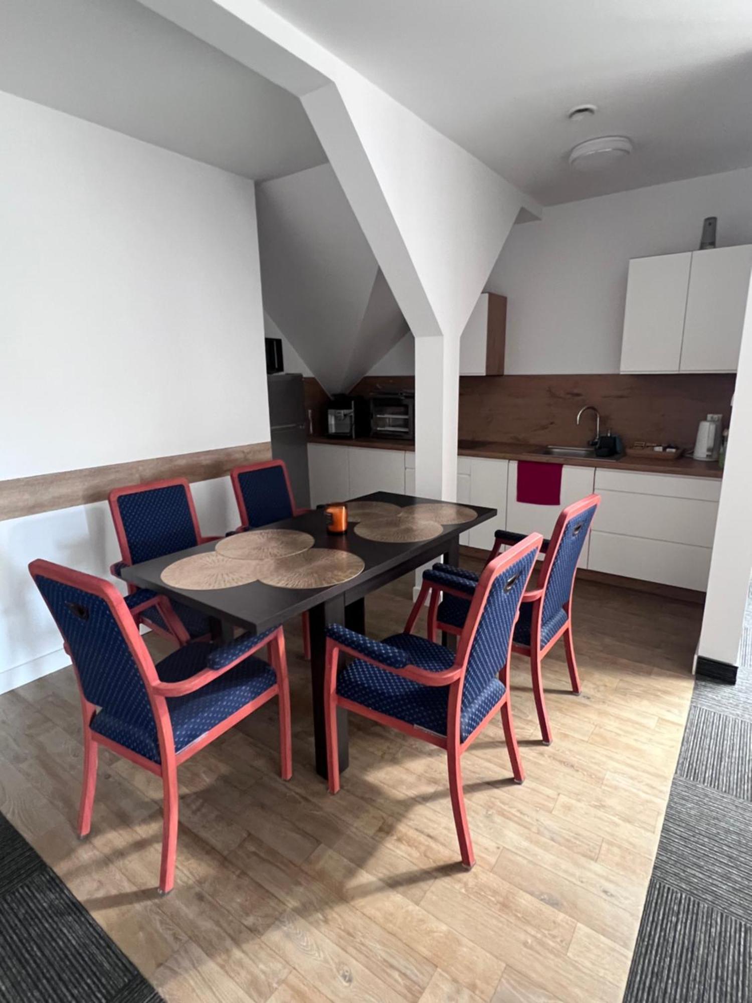 Apartamenty Divemed イェレニャ・グーラ エクステリア 写真
